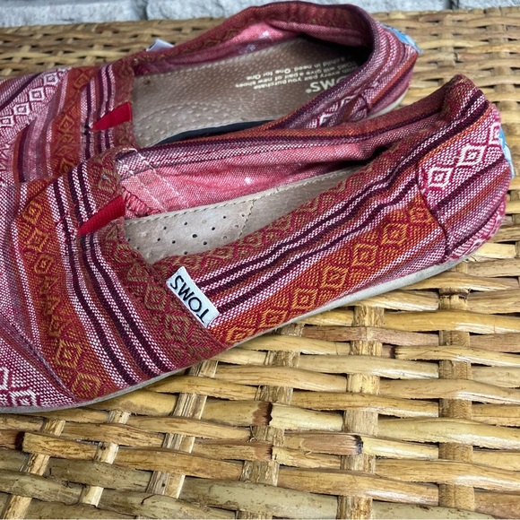 Tom’s Classic Slip On Shoe Flat - Picture 7 of 8